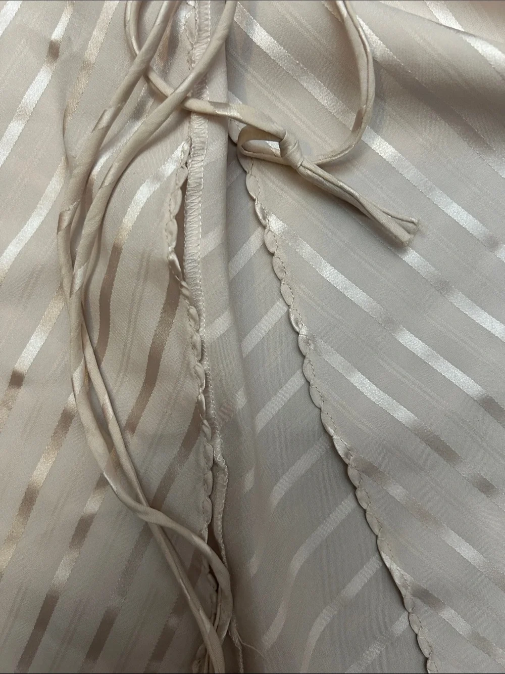 VTG Ralph Montenero Nylon Stripe Kimono Robe in Light Taupe with Tie Belt sz S